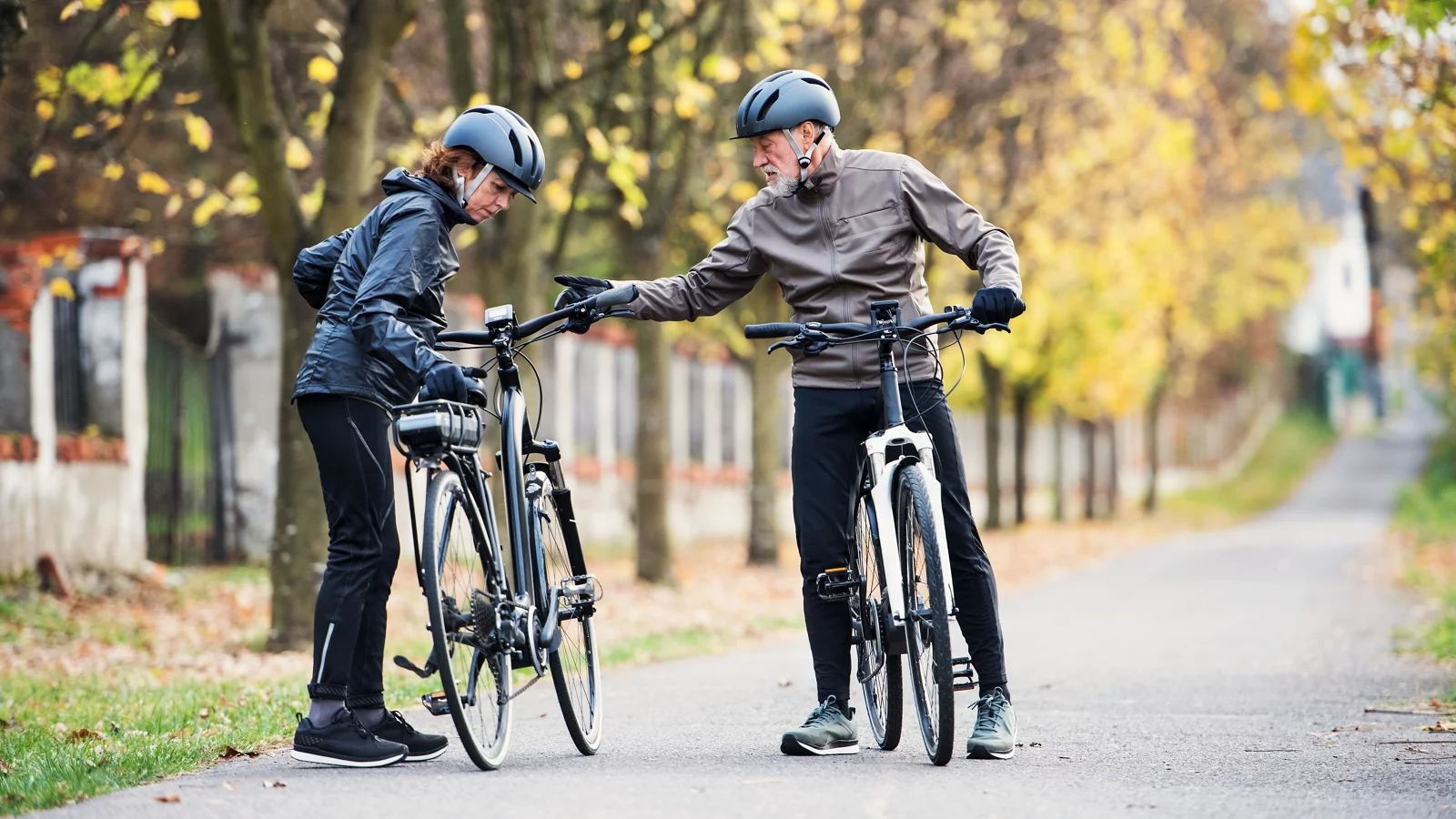 how-to-start-cycling-on-your-e-bike-after-knee-replacement-surgery